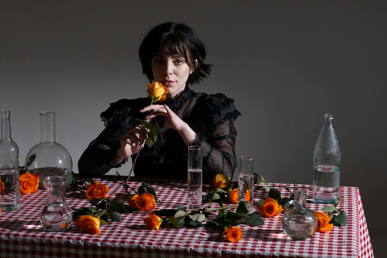 8 Bewitchingly Beautiful Halloween Flower Arrangements You Must Try