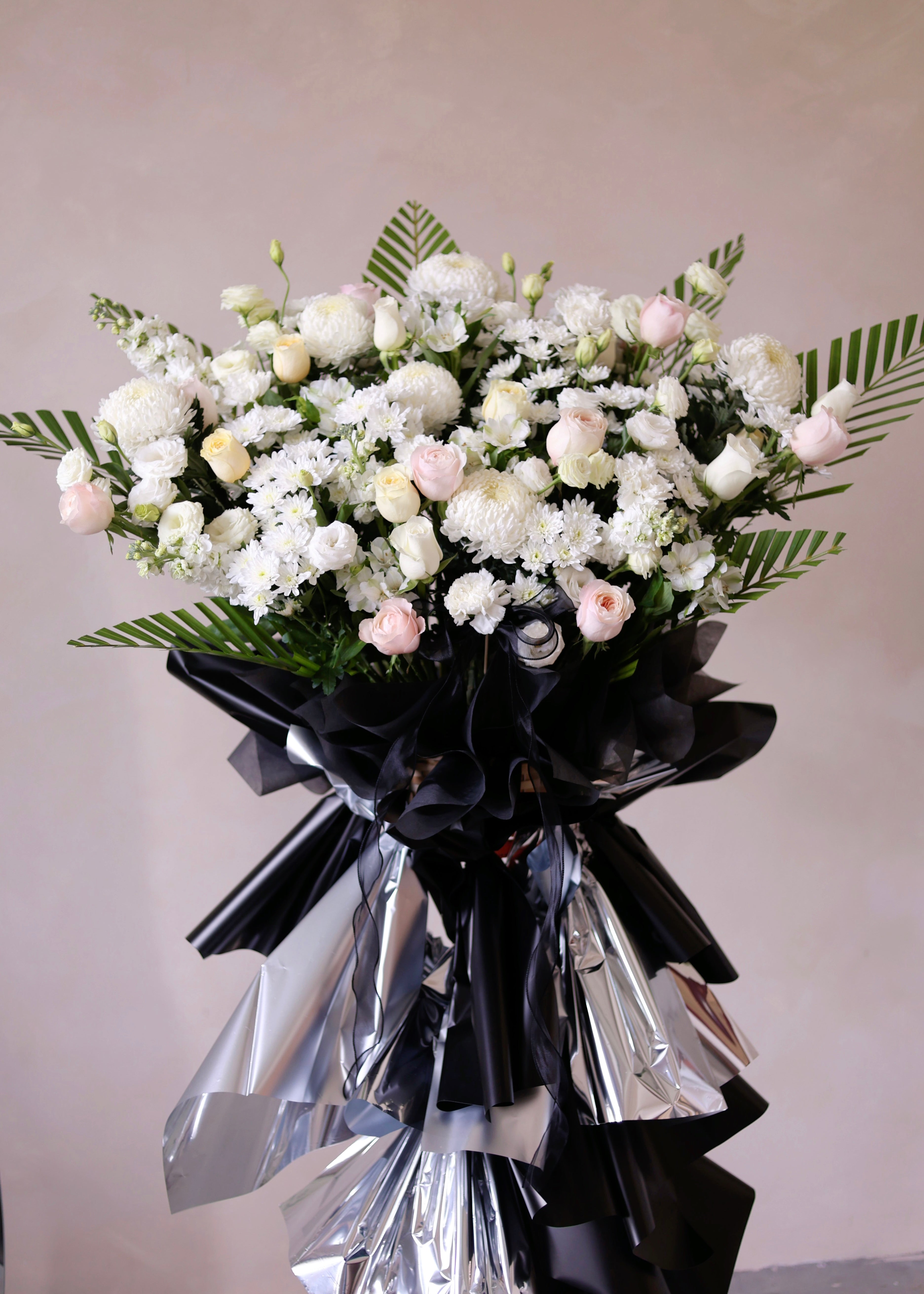 Sacred Memoir Condolence Flower Stand