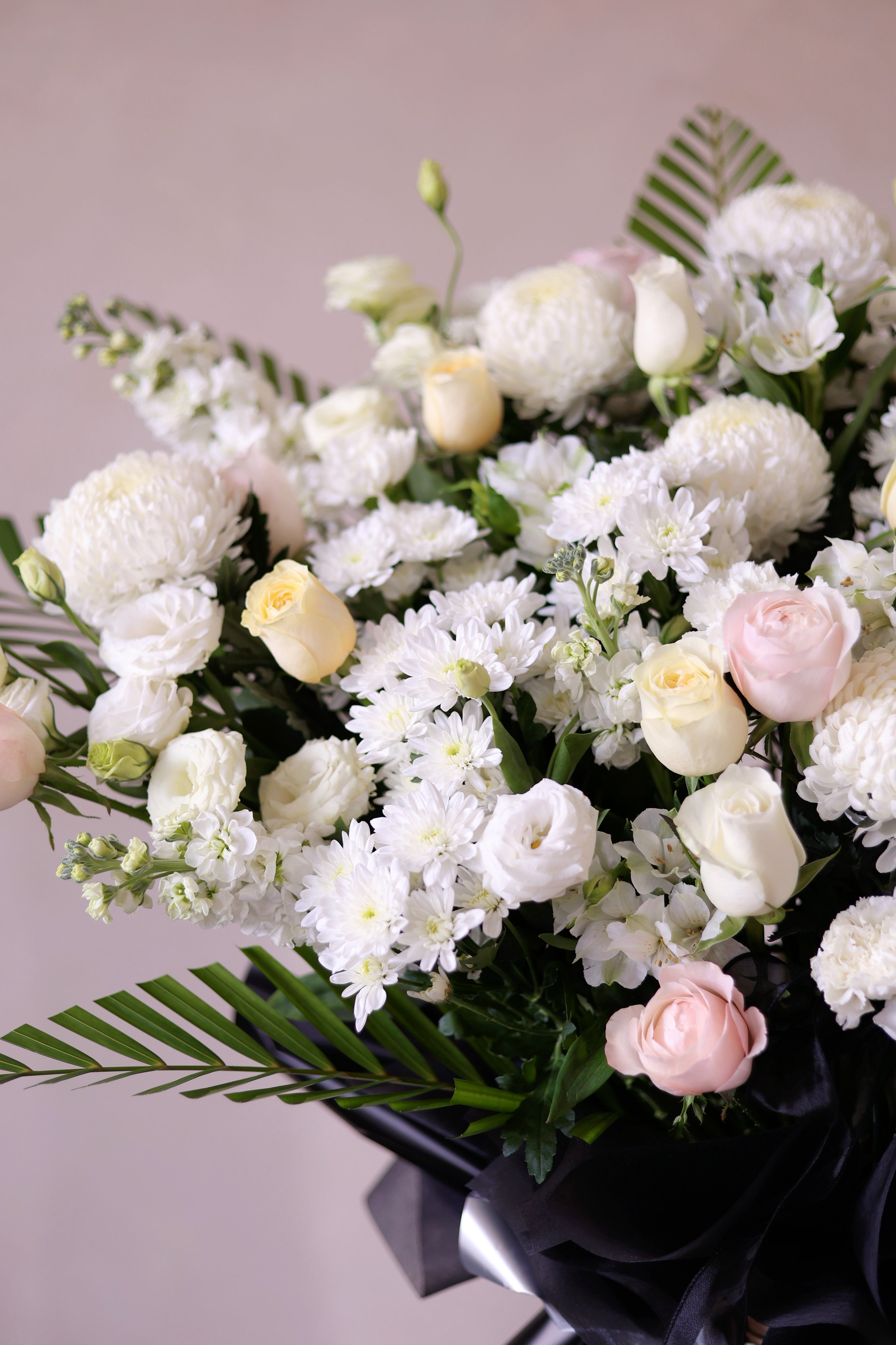 Sacred Memoir Condolence Flower Stand