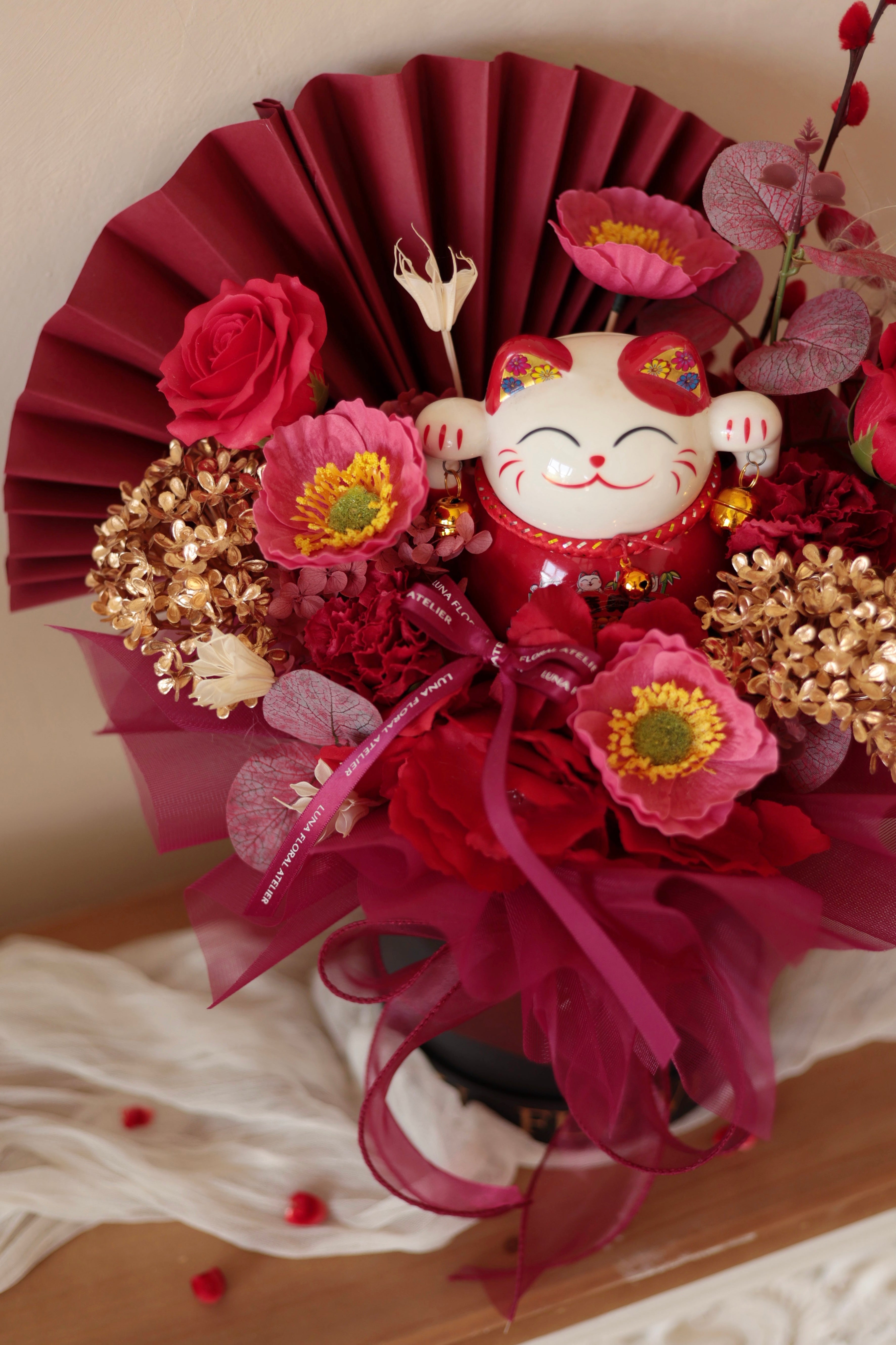Lucky Red Cat Box