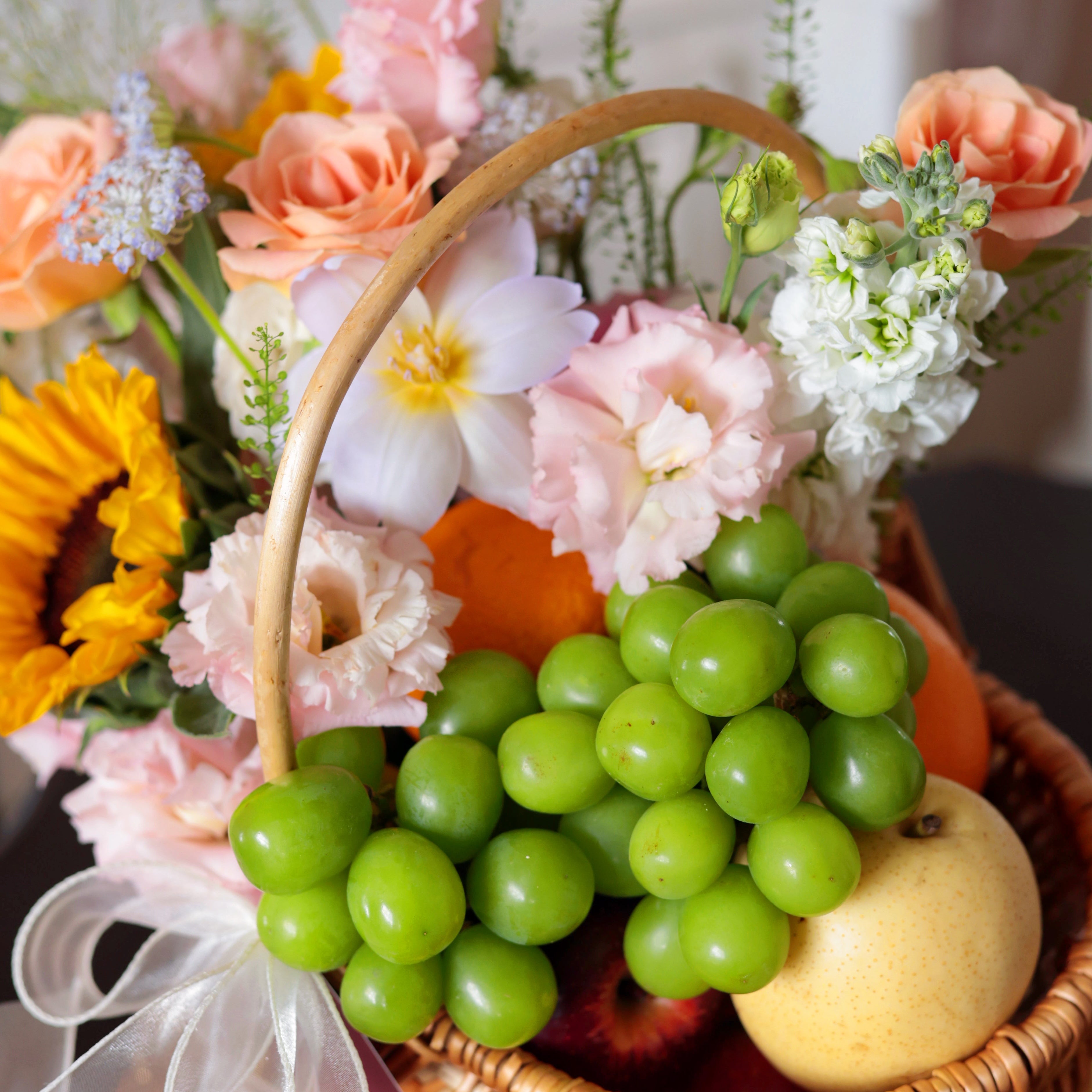 Monica Fruit Basket