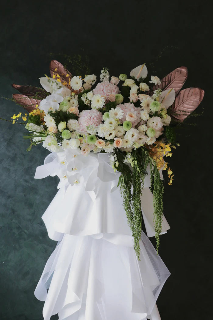 Funeral & Condolence Flowers