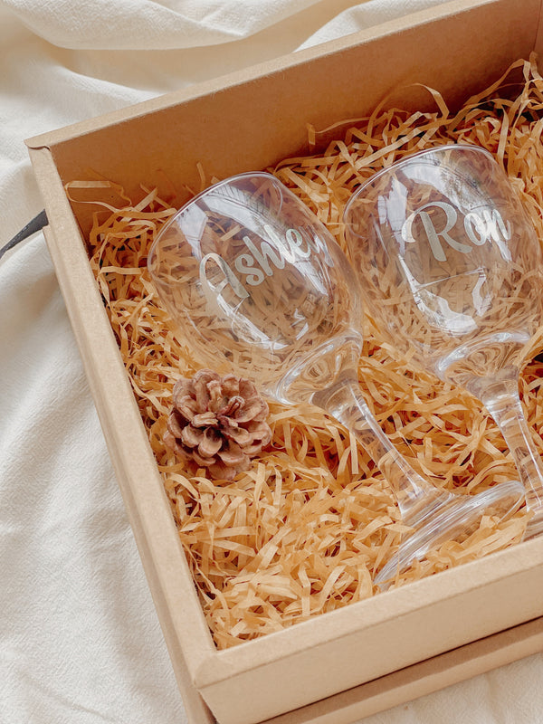 Wine O'Clock | Personalized Transparent Wine Glass