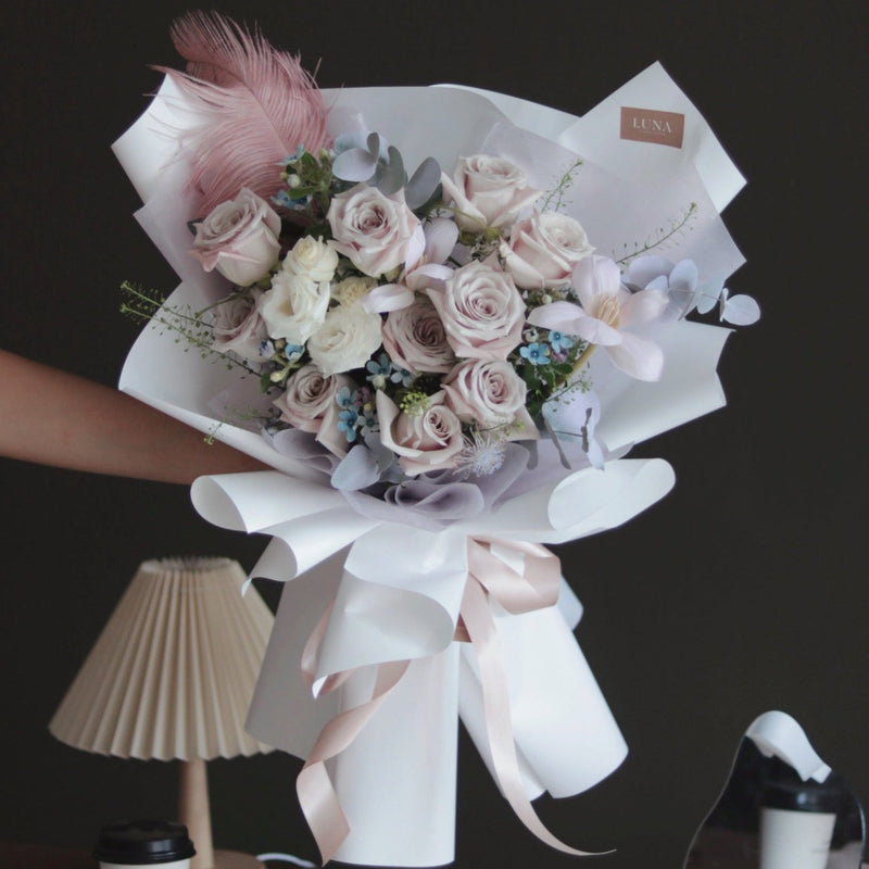 Mavis Luna Floral Atelier