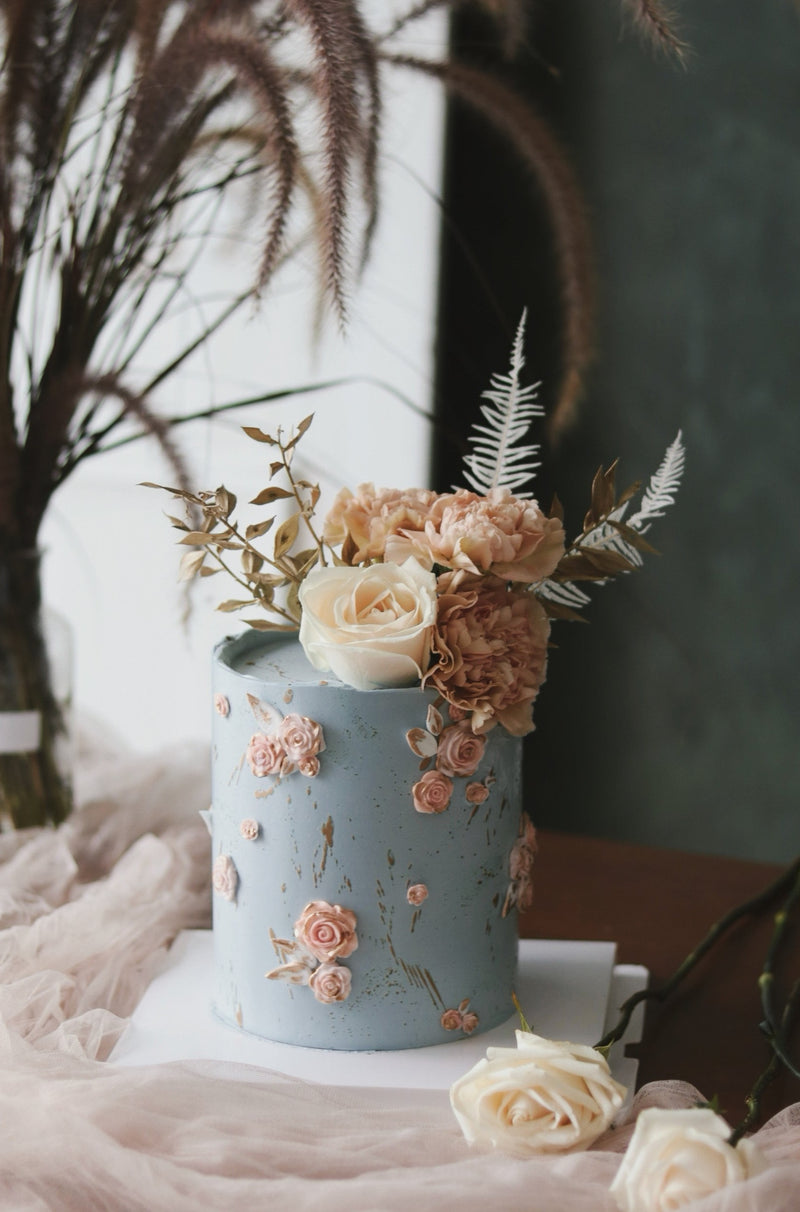 Dainty Blue Cake