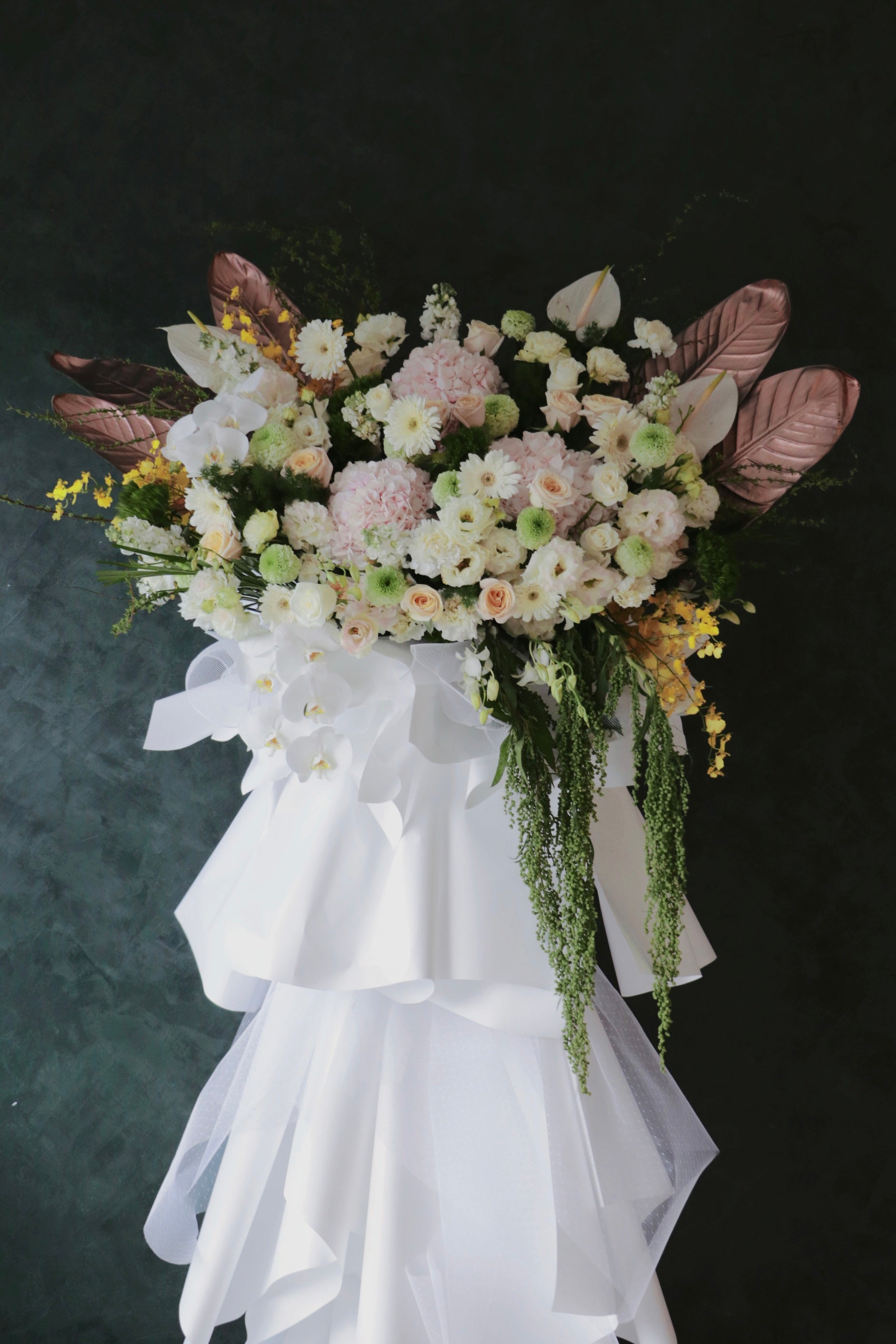 Evanescence Condolence Flower Stand